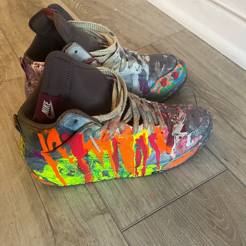 Refab’d one of a kind Nike Women’s Dunk High 1985 size 10
